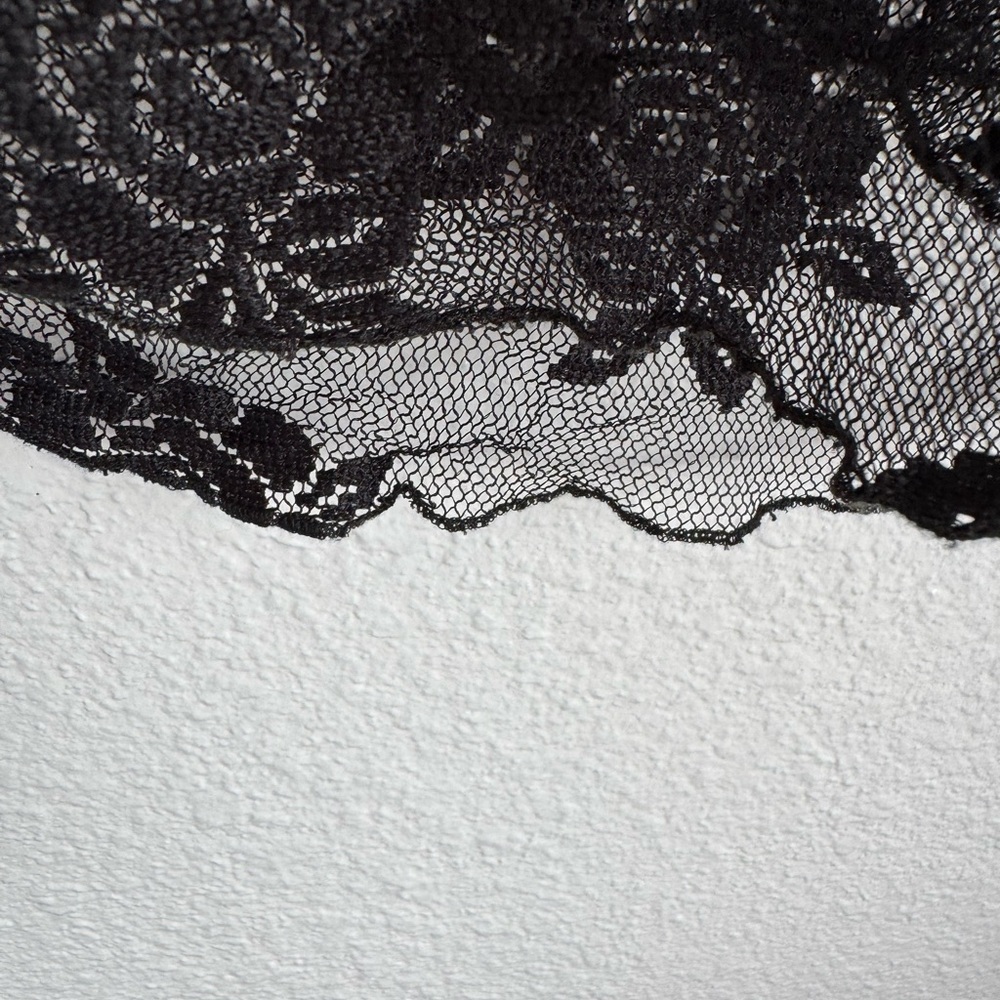 Lace Mesh Lettuce Hem Long Sleeve Top Size Medium Whimsygoth Chic - Picture 4 of 8